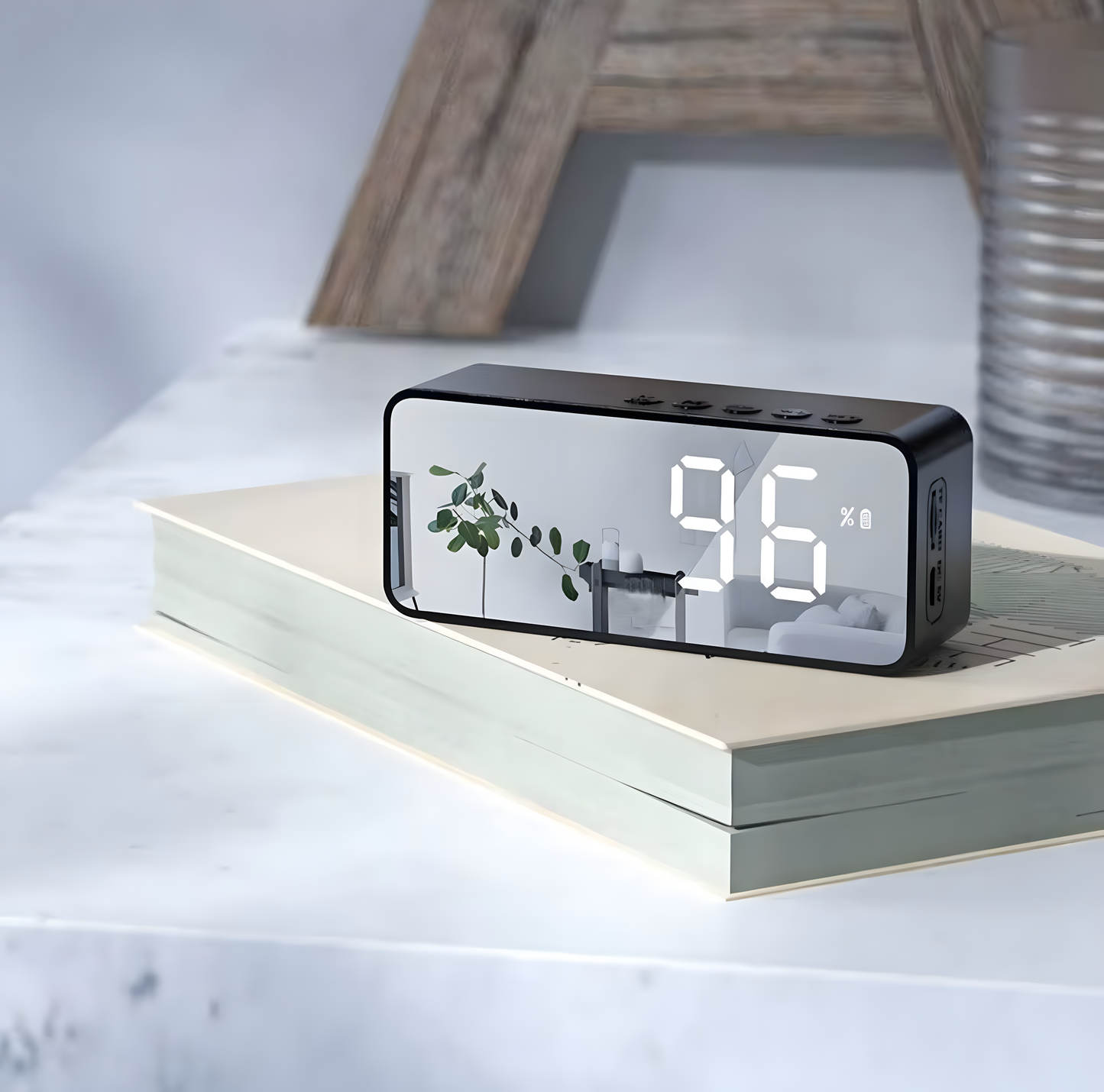 Réveil Radio | Enceinte Bluetooth FM & Réveil Miroir Compact | Reverba