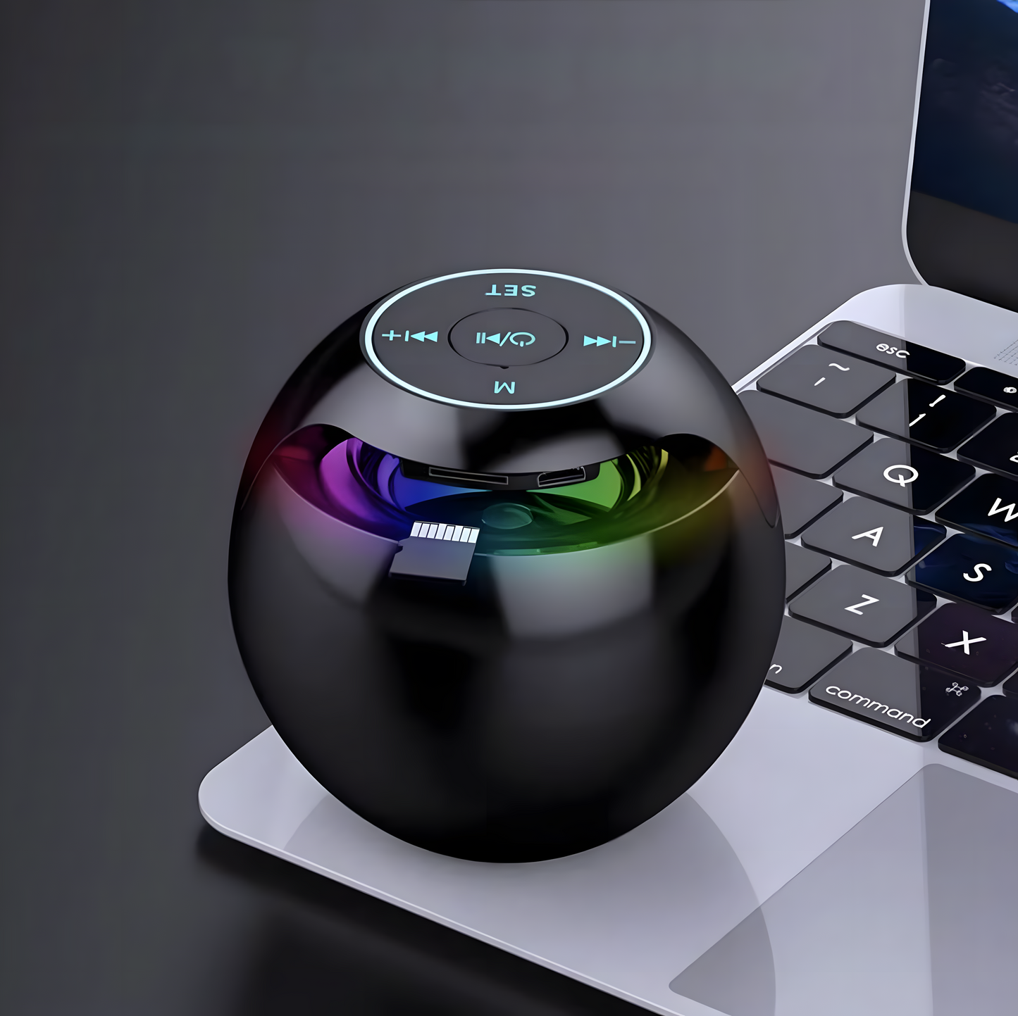 Réveil Radio | Enceinte Bluetooth, Étanche & Horloge Intégrée | Névia